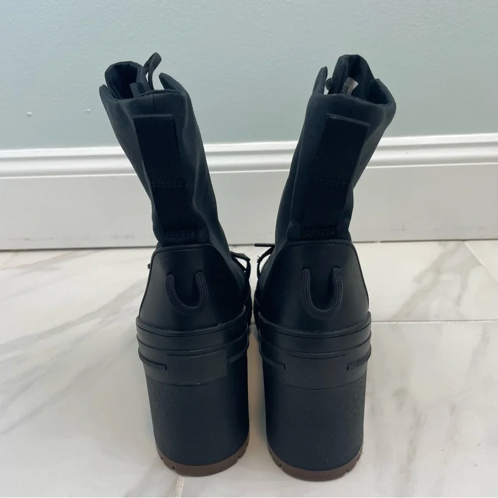 Converse Chuck Taylor All Star GR82 High Top Wedge Black Women's Boots Size 9 - Picture 4 of 9